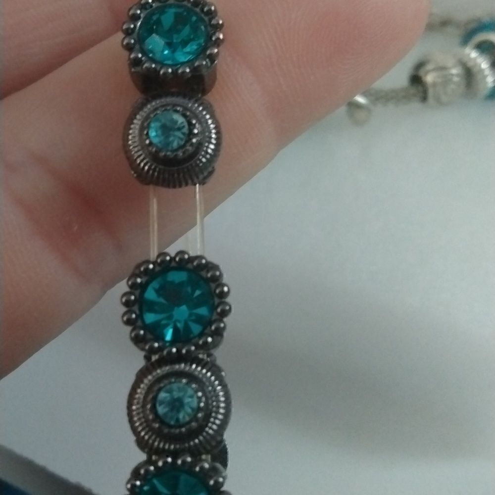 Set of Bracelets   - Picture 3 of 5